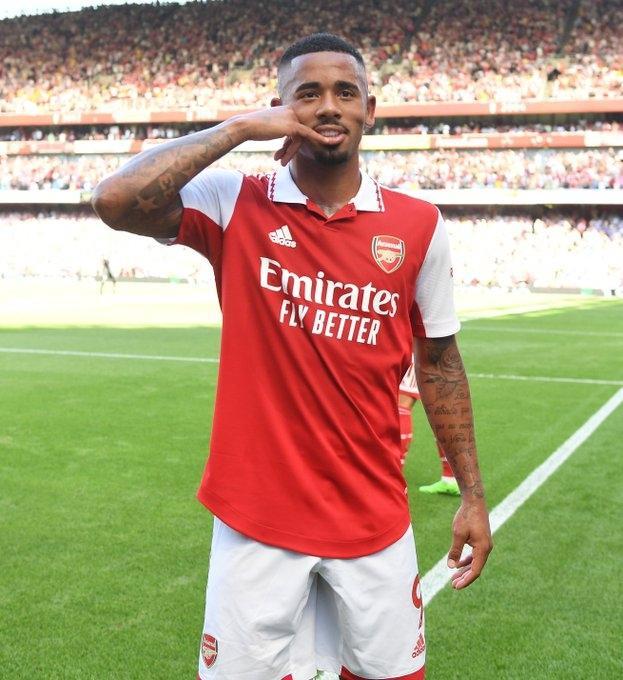 3C：骨上的钢板是我考虑退役原因之一；弗里克说表现好能抽烟（3C坦言骨内钢板让他考虑退役；弗里克：表现好就能抽烟）