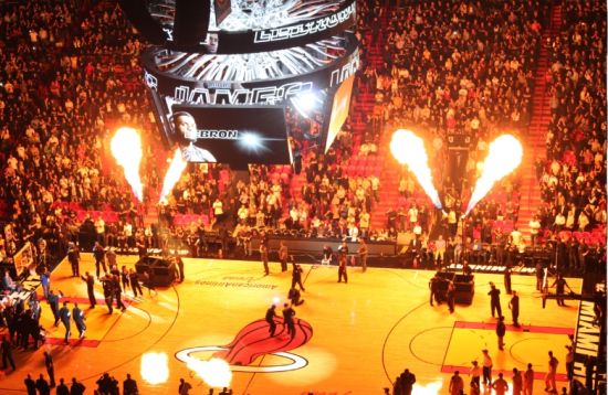 决赛踢满全场送出3次关键传球，维蒂尼亚当选洲际杯最佳球员（决赛打满全场奉献3次关键传球，维蒂尼亚荣膺洲际杯MVP）