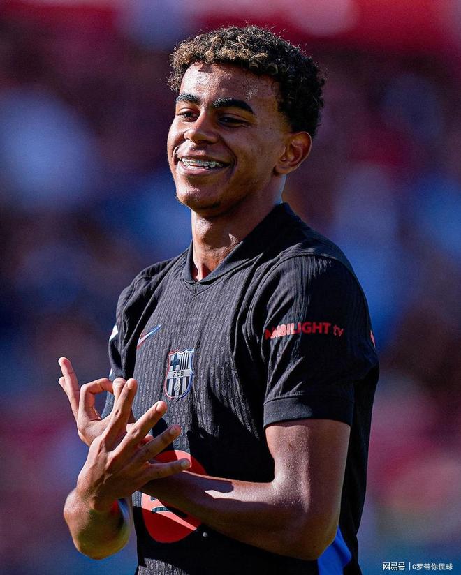 皇家奥维耶多0-0巴列卡诺，平分秋色（皇家奥维耶多与巴列卡诺握手言和，0-0收场）