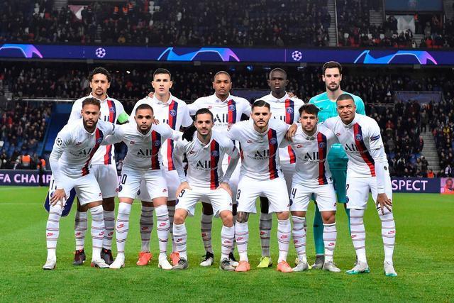 英超战报：伊萨克破门，罗梅罗、西蒙斯染红，9人热刺1-2利物浦（英超简讯：伊萨克建功，罗梅罗、西蒙斯被罚下，9人热刺1-2不敌利物浦）