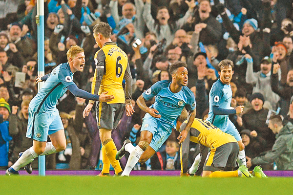 北青：向余望不参加冲超庆祝直奔U22，确认下赛季留在铜梁龙（北青：向余望缺席冲超庆典转赴U22，已确认下赛季继续效力铜梁龙）