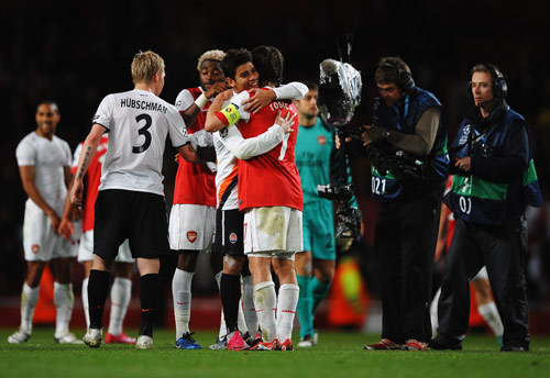 曼联连续两次在联赛中不敌纽卡，上次3连败追溯到1922年（曼联联赛两连败给纽卡，上次三连败还要追溯到1922年）