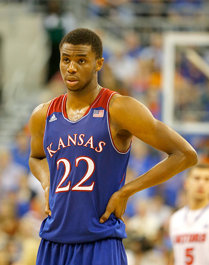 替补都挺猛！骑士板凳席合计30分 公牛也有25分（板凳火力不俗：骑士替补砍下30分，公牛亦拿25分）