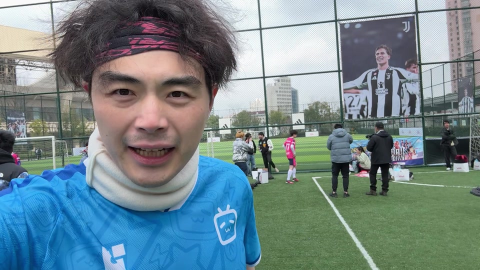 打不了硬仗？巴恩斯18中6仅拿13分5板4助2断 正负值-20最低（关键战低迷：巴恩斯18投6中仅13分5板4助2断，正负值-20全场最低）