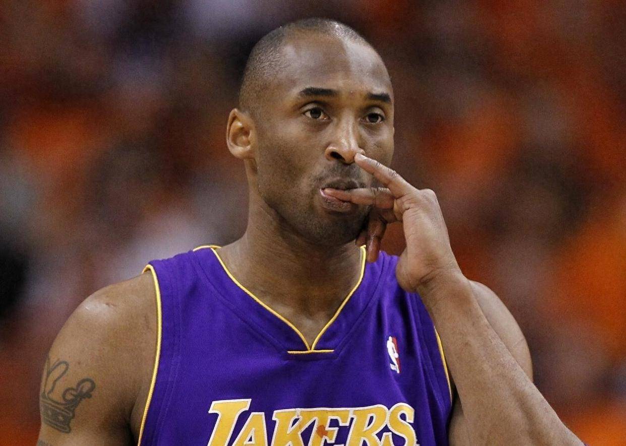 26状元大热！卡梅伦·布泽尔8场比赛创下30年来纪录（2026状元热门！卡梅伦·布泽尔8战刷新近30年纪录）