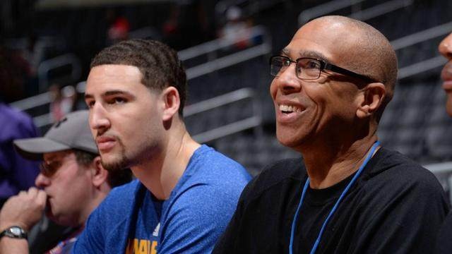 阿斯：米兰和纽卡有意签下明格萨，巴萨有50%的转会分成（阿斯报：米兰、纽卡有意引进明格萨，巴萨握有50%转售分成）